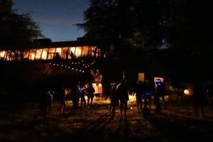 Earthship de nuit